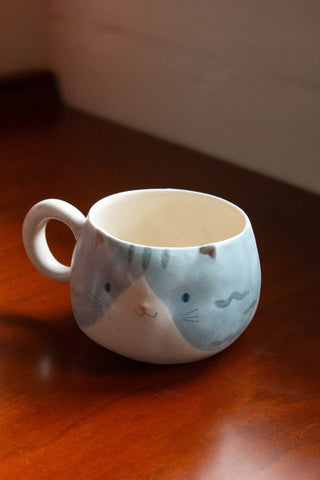 Un Studio x Ye Zi | Cat Mug (Assorted Colours)