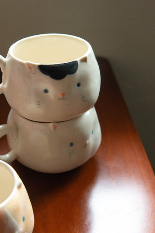Un Studio x Ye Zi | Cat Mug (Assorted Colours)