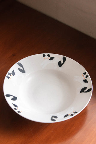 Un Studio x Ye Zi | Cat Deep Dish