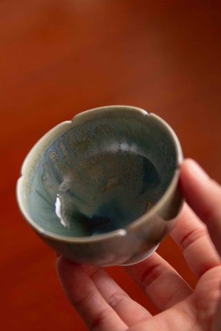 Un Studio x Ah Shu ｜Petal Lip Tea Cup