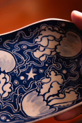 Un Studio x Cherlyn Mark ｜ Irregular Jellyfish Trinket Dish (Blue)