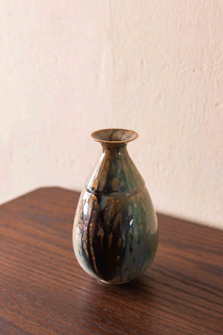 Un Studio x Ah Shu ｜Chicken Wing Vase in Dune