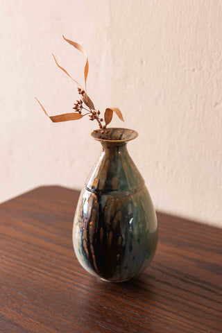 Un Studio x Ah Shu ｜Chicken Wing Vase in Dune