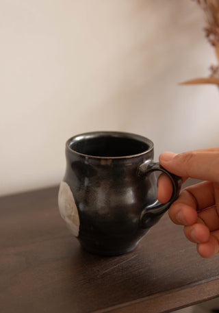 Un Studio x Ken Lu ｜Black & White Mote Mug