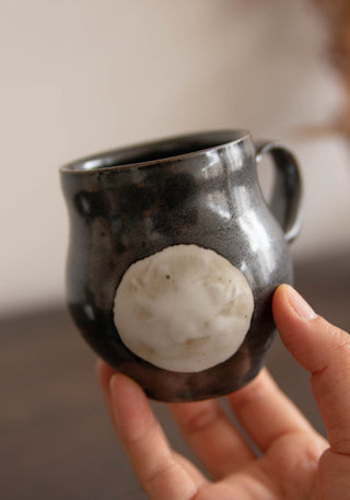 Un Studio x Ken Lu ｜Black & White Mote Mug