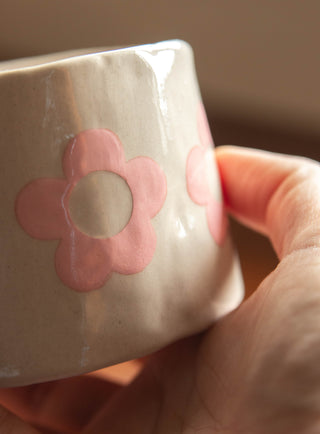 Un Studio x Cherlyn Mark ｜Pink Flower Pinched Cup