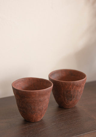 Un Studio x Yu Xuan | Red Clay Patterned Grip Cups