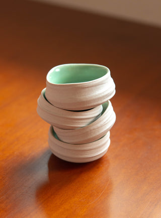 Un Studio x Noel Huang ｜Lotus Sake Cup in Jade (Flat)