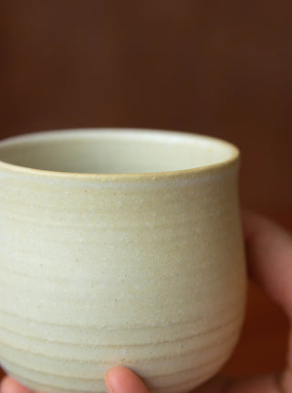 Un Studio x Llerae Makes ｜Grip Cup in Butter (Pale Matte Yellow)