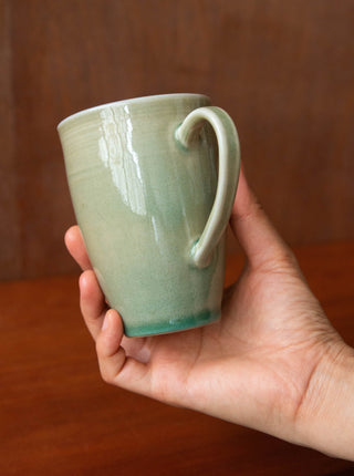 Un Studio x Two Potters｜Medium Mugs in Green Celadon