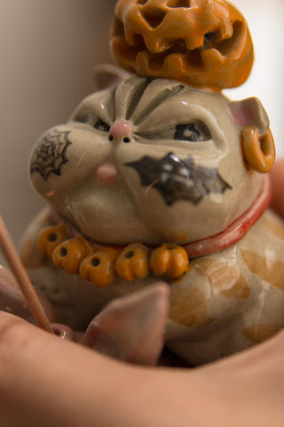 Un Studio x Yang Jian Wen 杨建文 ｜Halloween Themed Ceramic Cats