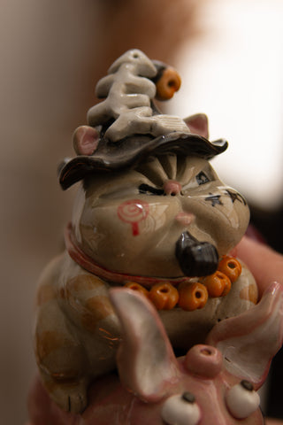 Un Studio x Yang Jian Wen 杨建文 ｜Halloween Themed Ceramic Cats