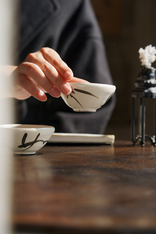 ZRJ Wide Grass Tea Cup