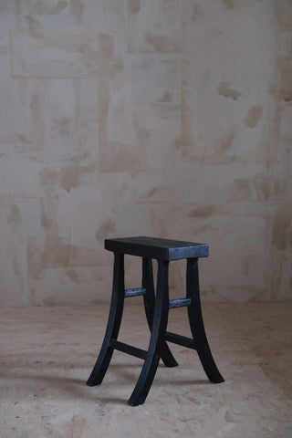 Charred Stool 碳化凳子